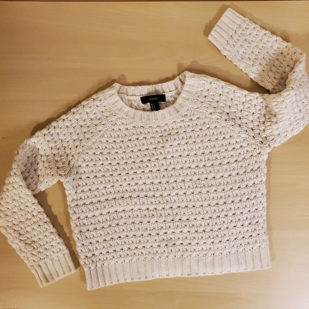 White knitted sweater